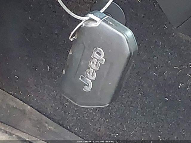 Jeep Gladiator Sport S 4x4 Image 11