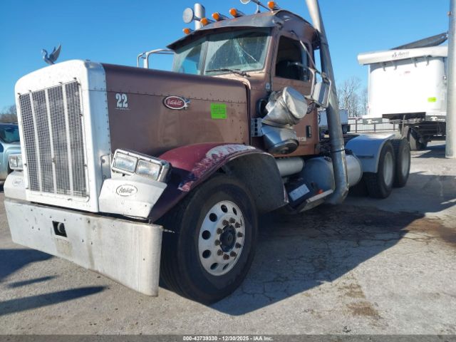 Peterbilt 379 Image 6