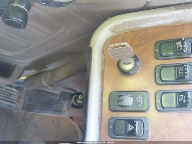 Peterbilt 379 Image 13