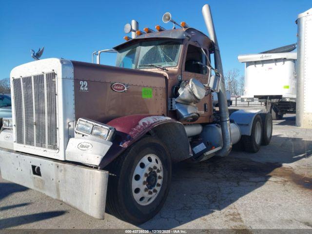 Peterbilt 379 Image 11