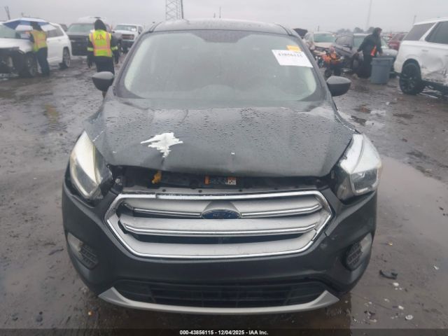 Ford Escape Se Image 17