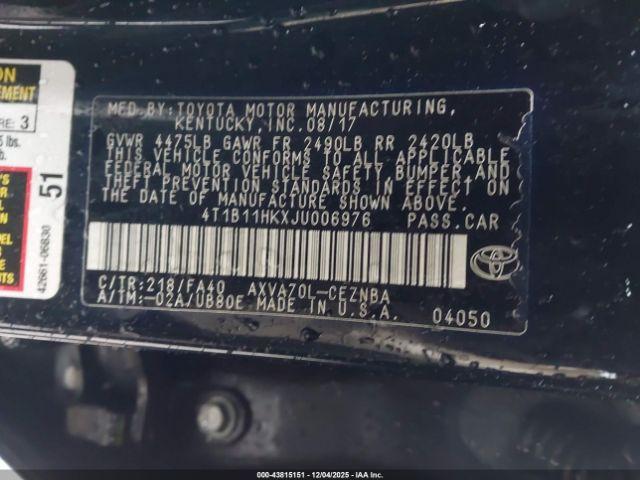 Toyota Camry Le Image 4