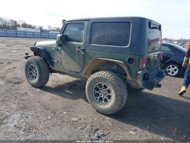 Jeep Wrangler Rubicon Image 9