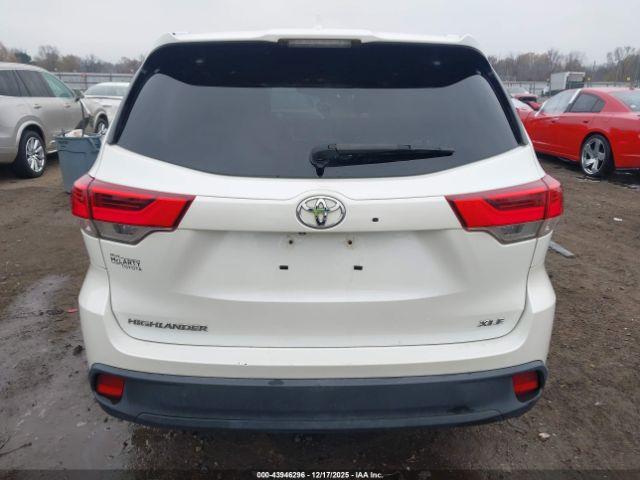 Toyota Highlander Xle Image 5