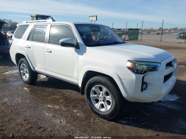 Toyota 4Runner Sr5 Image 1