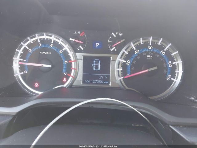 Toyota 4Runner Sr5 Image 3