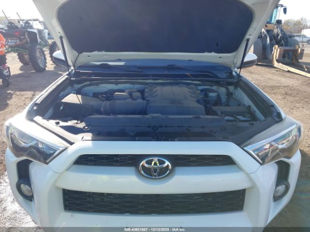 Toyota 4Runner Sr5 Image 7