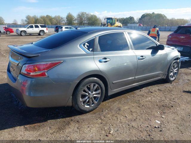 Nissan Altima 2.5 S Image 10