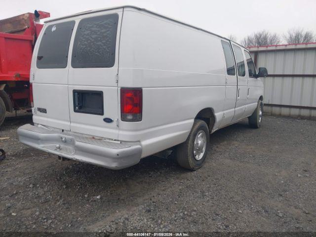 Ford E-350 Image 5