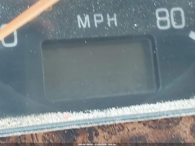 White Gmc Aero Wca Image 3