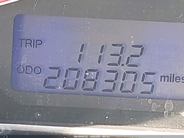 Hyundai SANTA FE Image 8