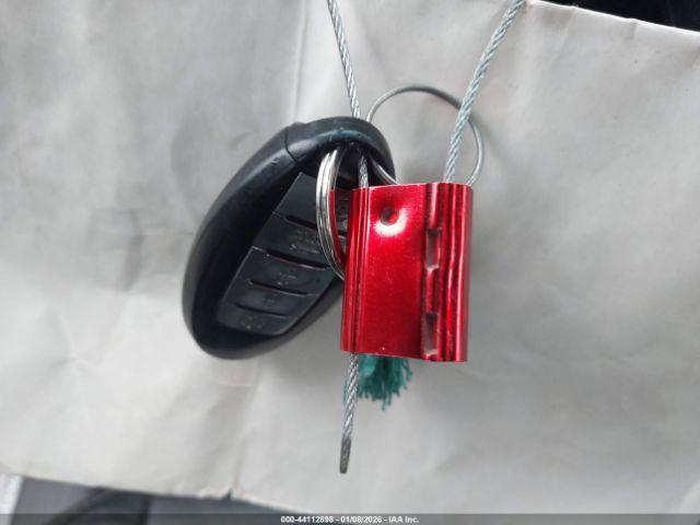 Nissan Pathfinder Platinum Image 8