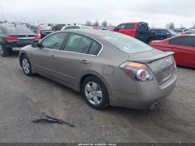 Nissan Altima 2.5 S Image 9