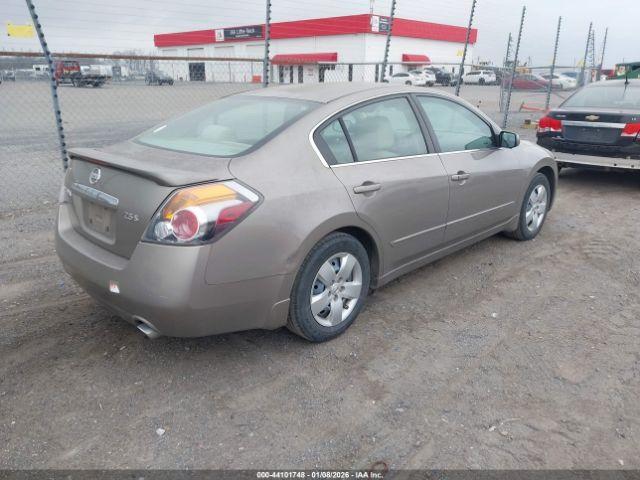 Nissan Altima 2.5 S Image 2