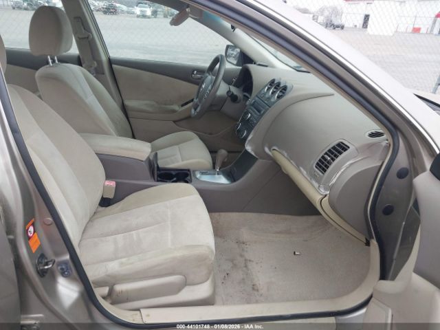 Nissan Altima 2.5 S Image 3