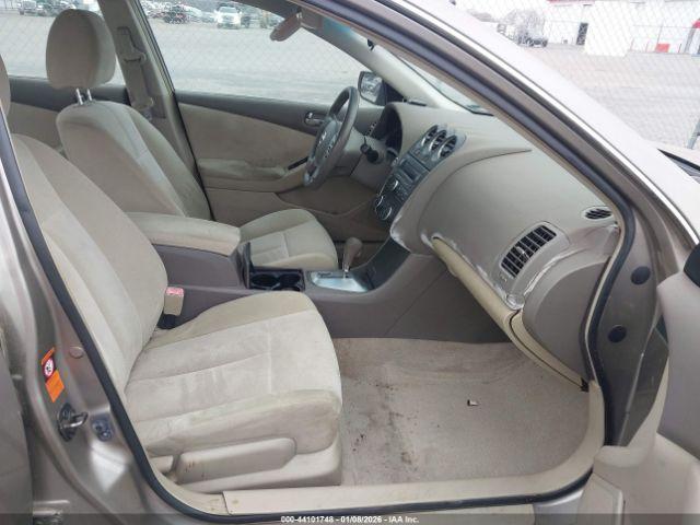 Nissan Altima 2.5 S Image 3