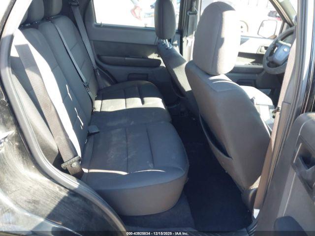 Ford Escape Xlt Image 10