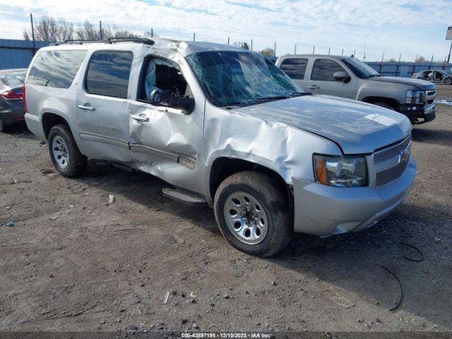  Salvage Chevrolet Suburban 1500