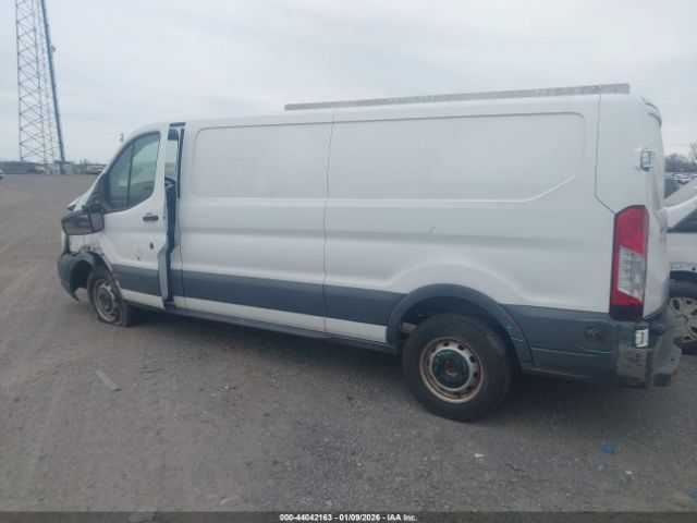 Ford Transit Image 15