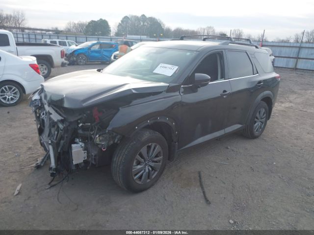 Nissan Pathfinder Sv Fwd Image 2