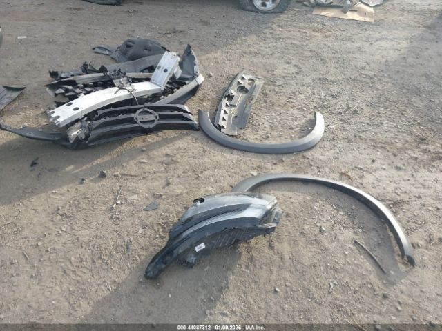 Nissan Pathfinder Sv Fwd Image 10