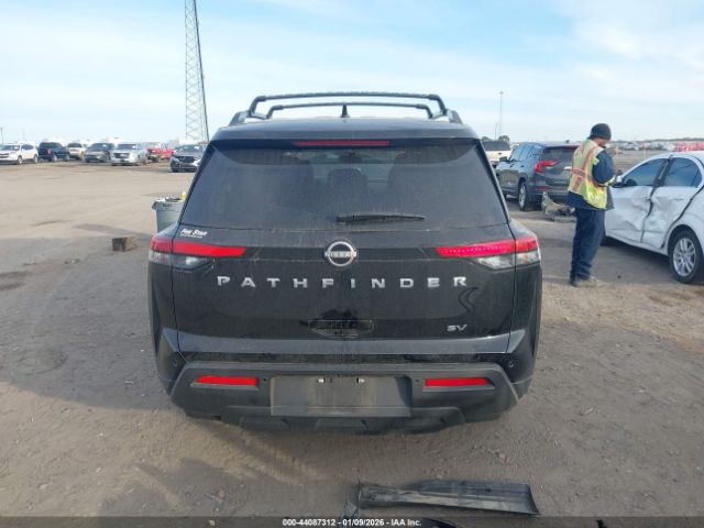 Nissan Pathfinder Sv Fwd Image 14