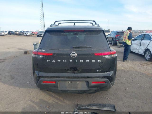 Nissan Pathfinder Sv Fwd Image 14